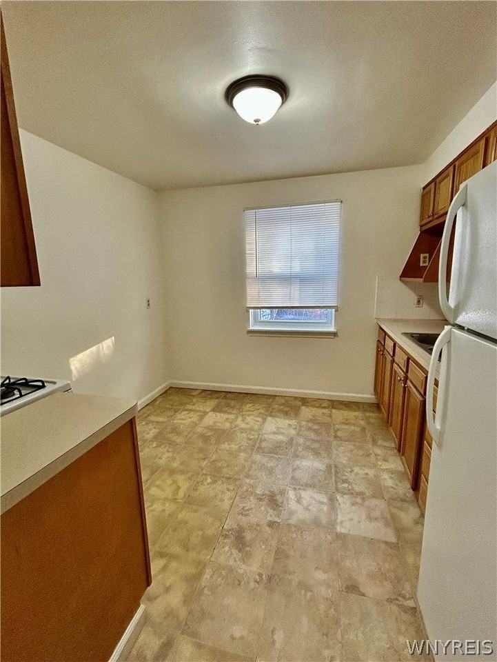 52 Mckinley Pkwy - Photo 4 of 10