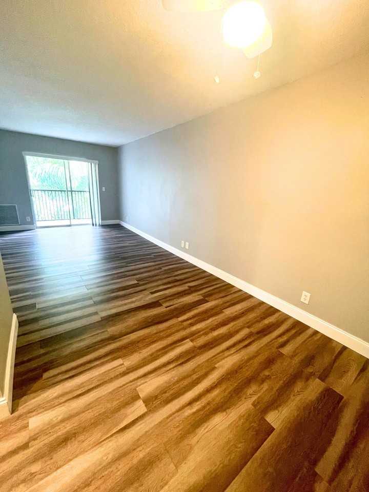 1527 S Flagler Dr #313F - Photo 5 of 13