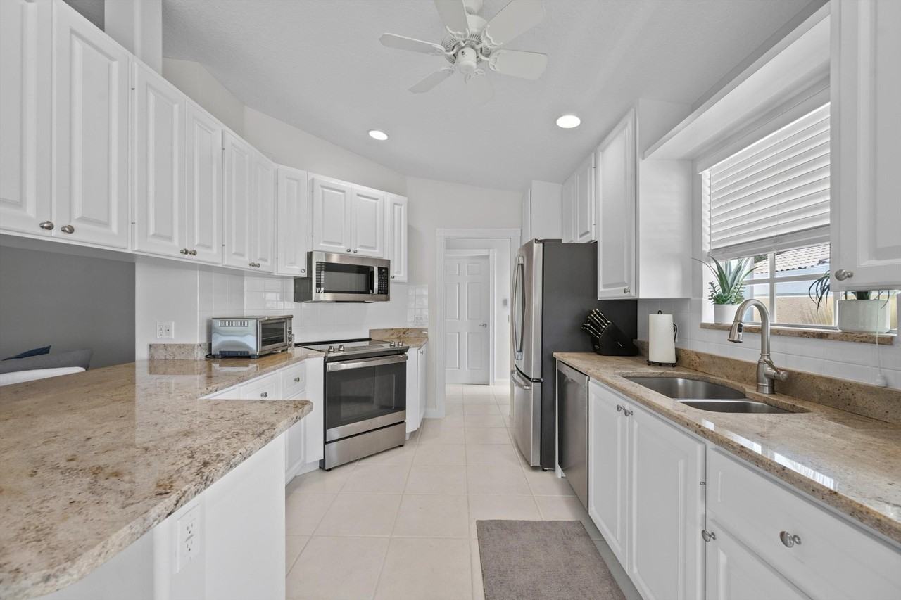 3136 Verdmont Ln - Photo 6 of 18