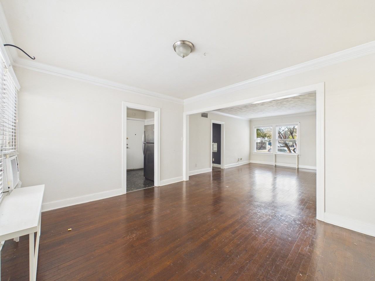 1920 Richmond Ave Apt 9 - Photo 4 of 28