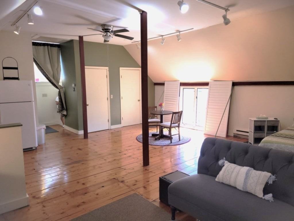 90 Orchard St - Photo 3 of 13