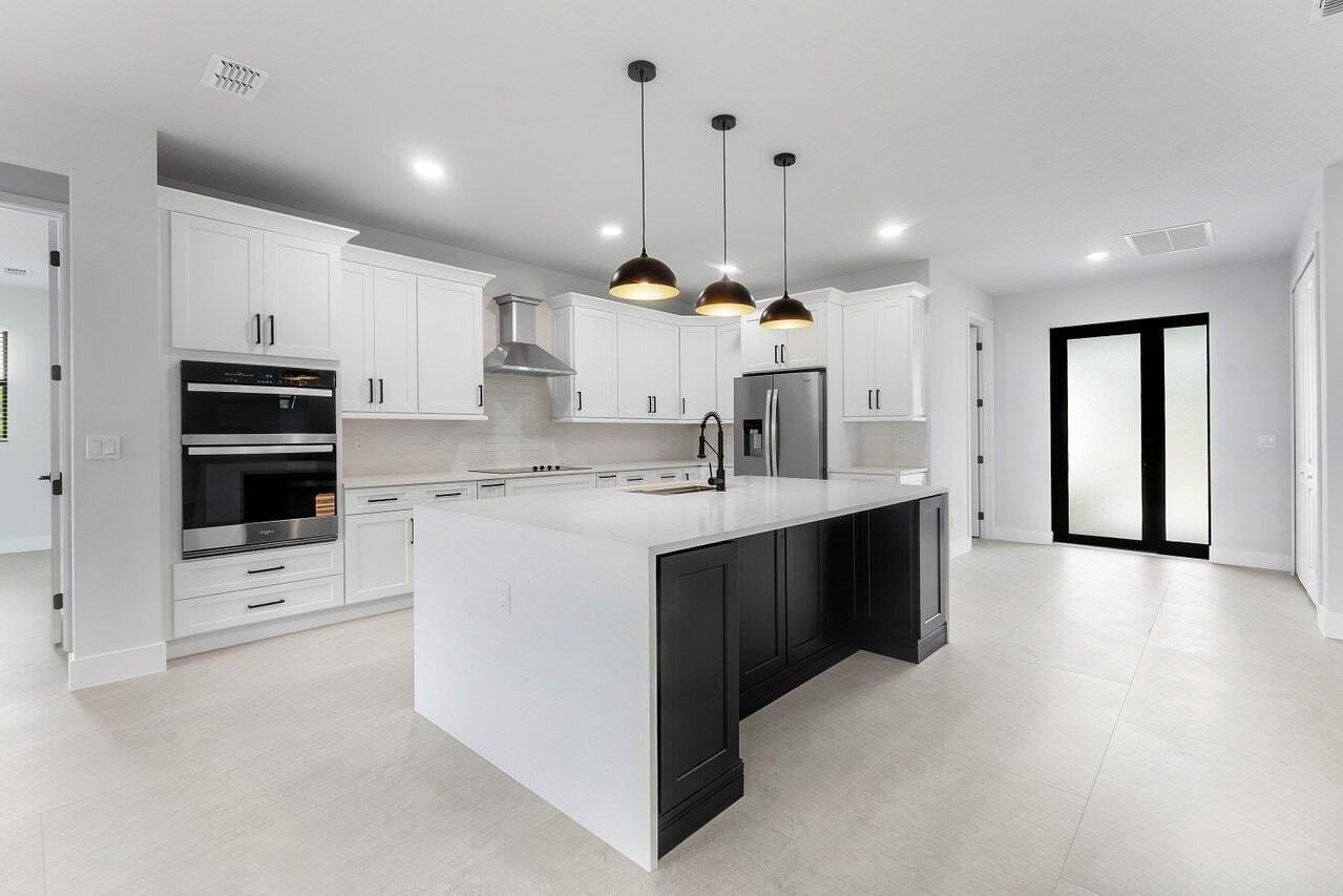 14826 89th Pl N - Photo 4 of 30
