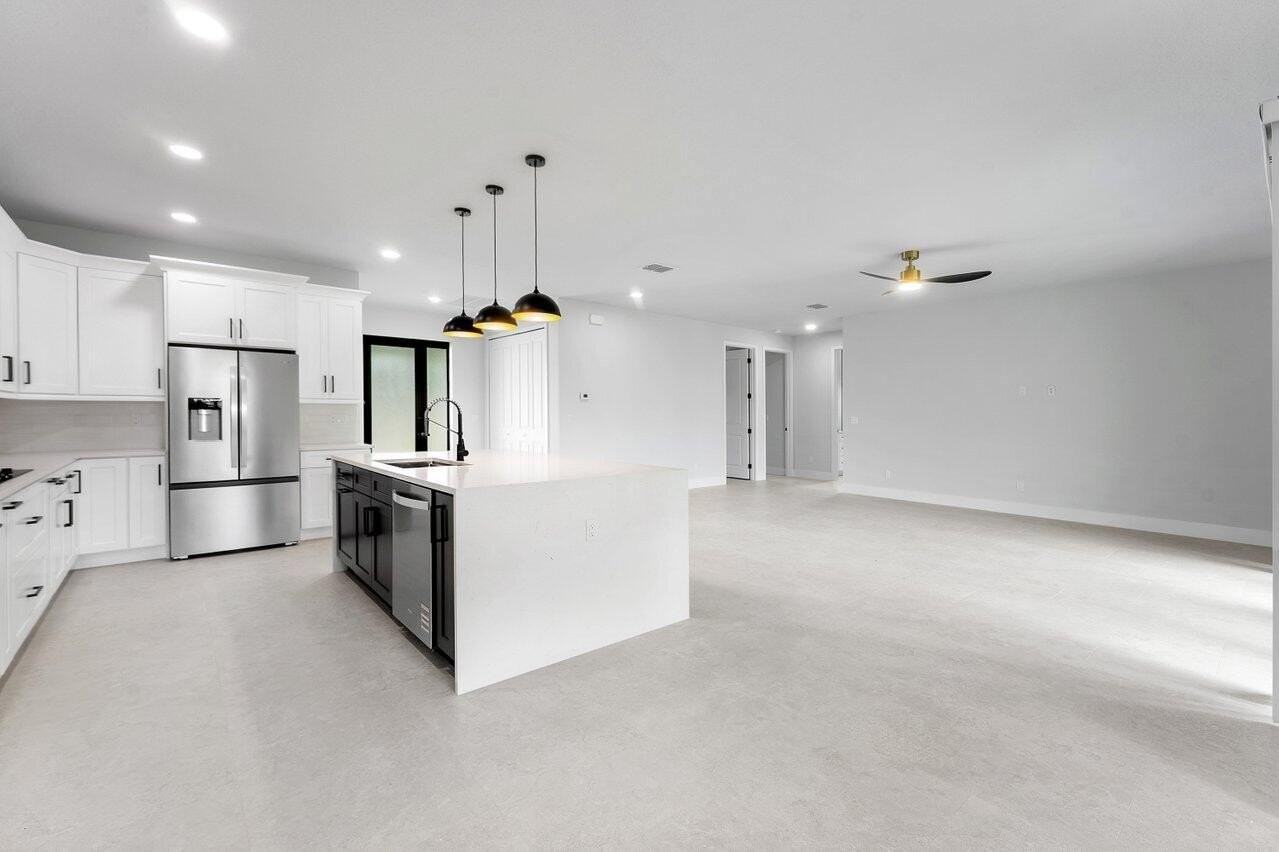 14826 89th Pl N - Photo 5 of 30