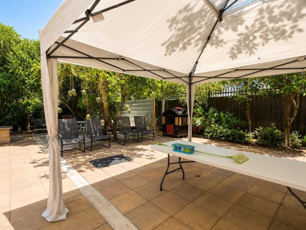 5435 Nw 17th Ct - Photo 6 of 11