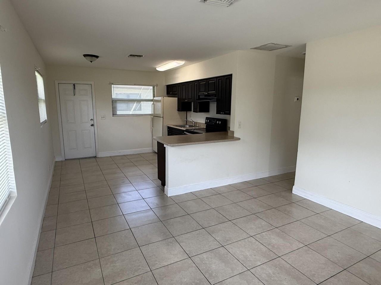 2820 Avenue S #A1 - Photo 4 of 9