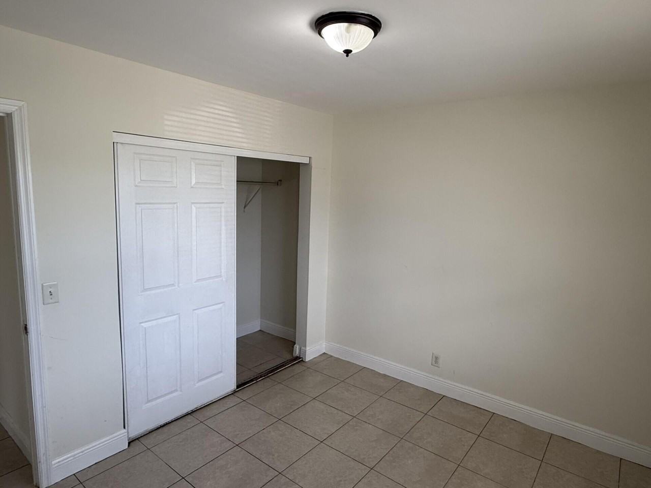 2820 Avenue S #A1 - Photo 7 of 9
