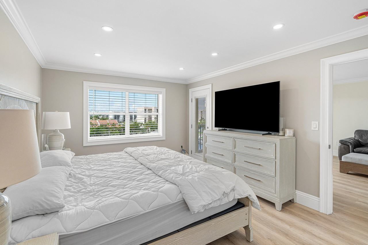 2871 N Ocean Blvd #F425 - Photo 7 of 16