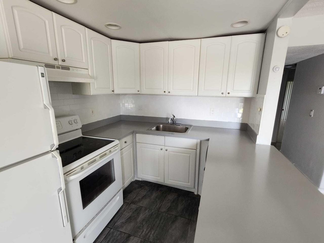 100 Village Green Cir E #B212 - Photo 4 of 12
