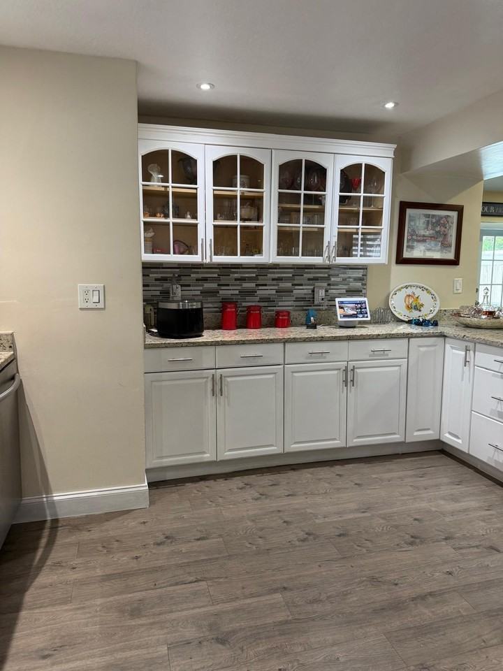 1836 Baythorne Rd - Photo 7 of 50