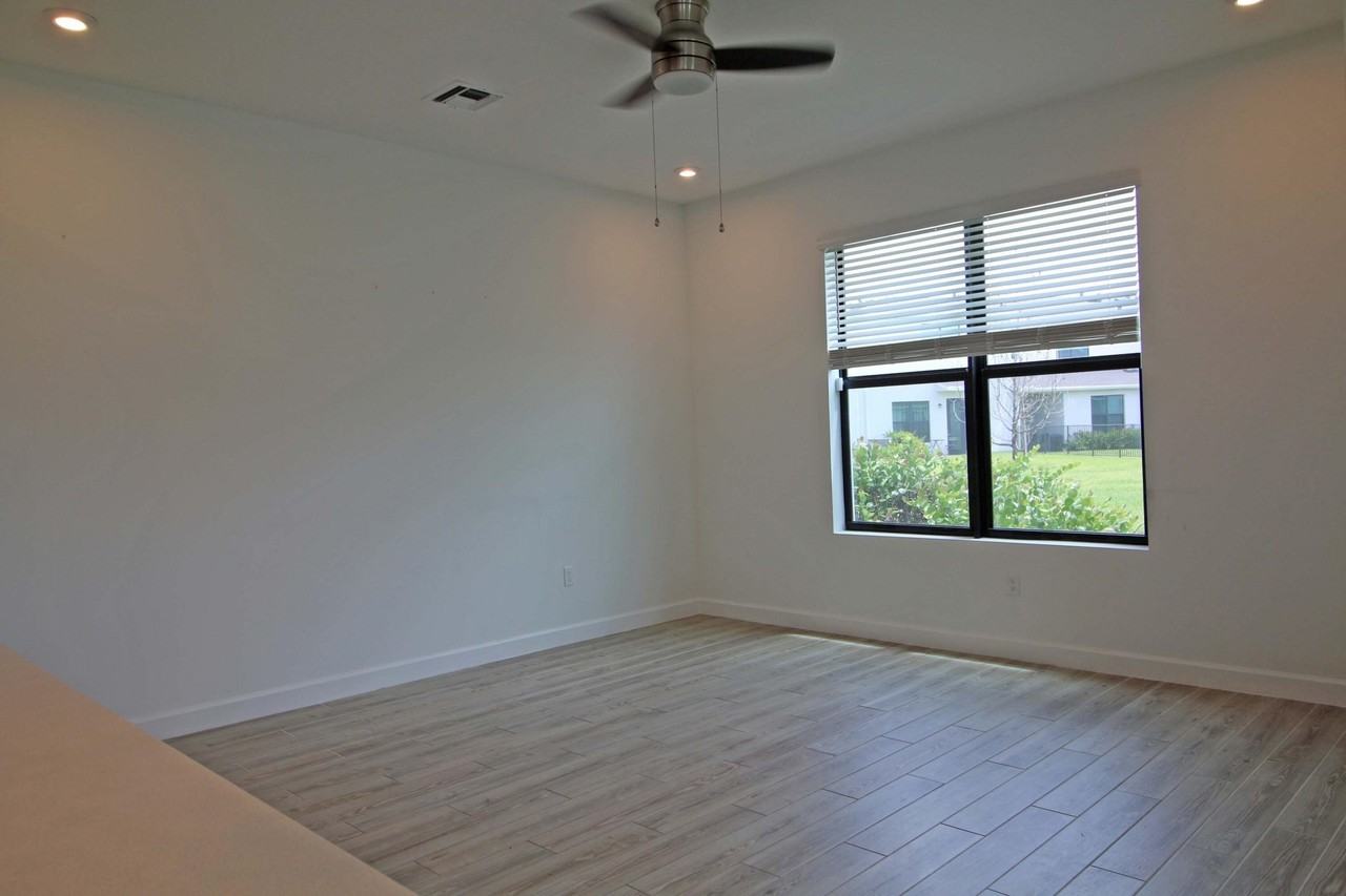 14247 Sw Solange St - Photo 5 of 18