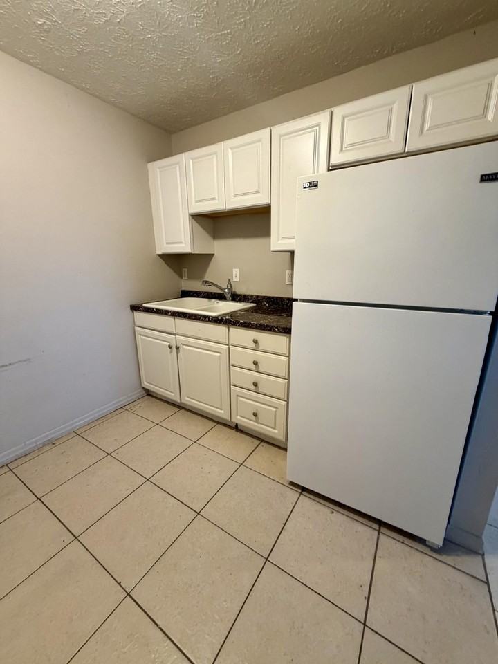 5205 Se Primrose Way - Photo 6 of 15