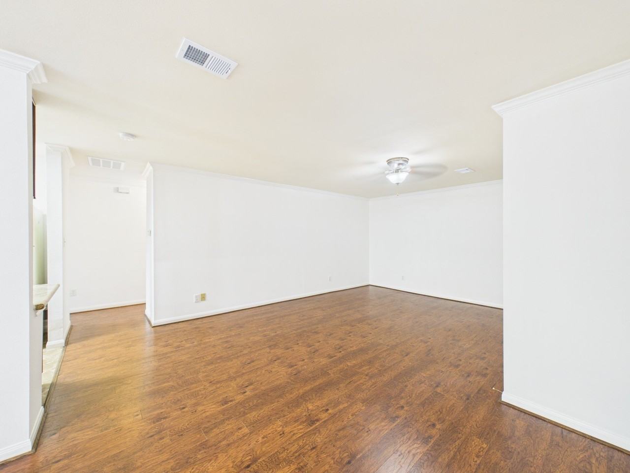 5333 Richmond Ave Unit 21 - Photo 6 of 28