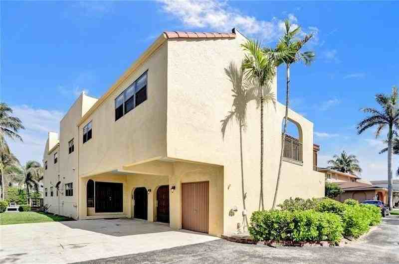 4300 S Ocean Blvd #1 - Photo 2 of 36