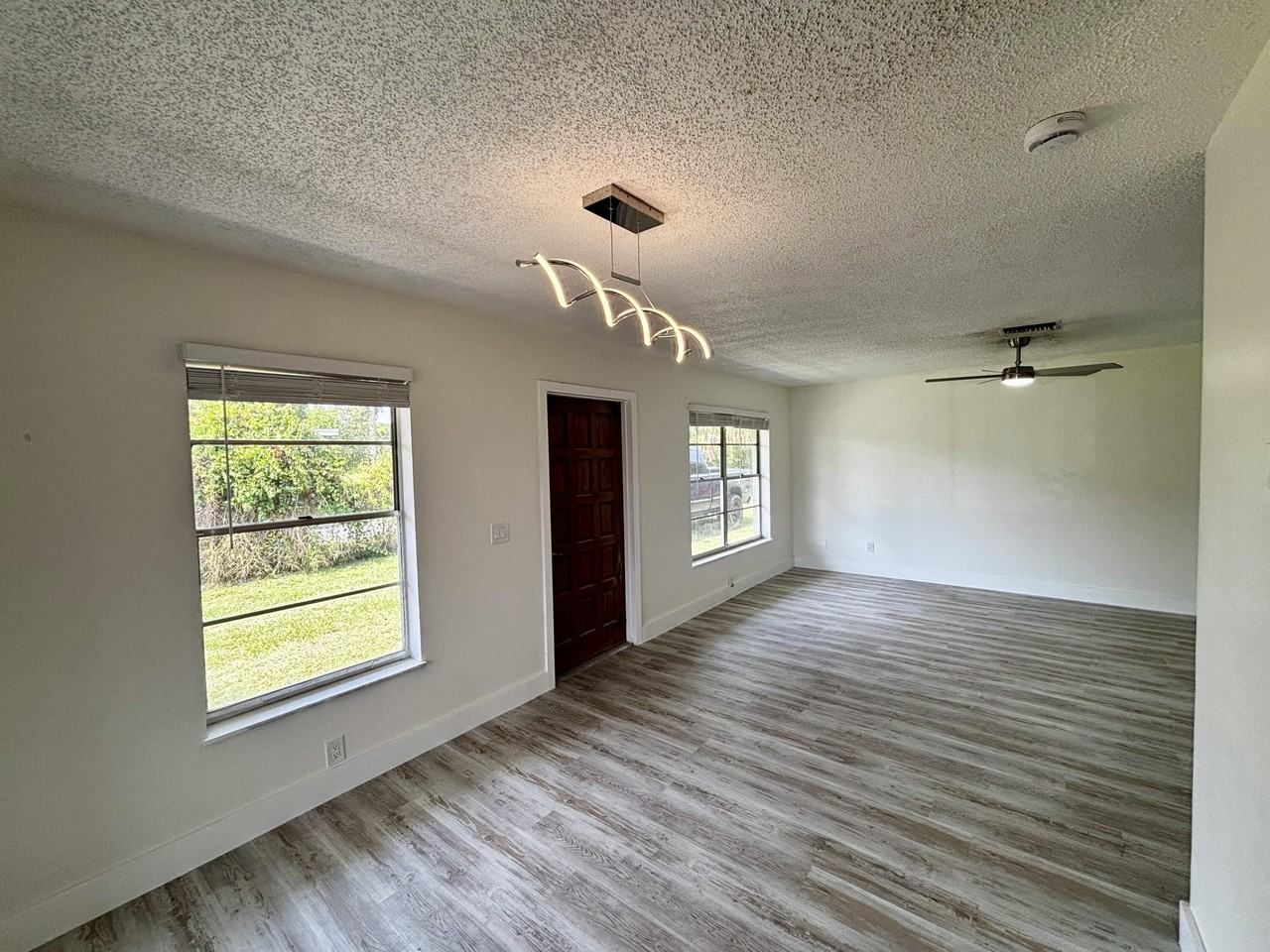 11003 Ridge Ave #B - Photo 4 of 17