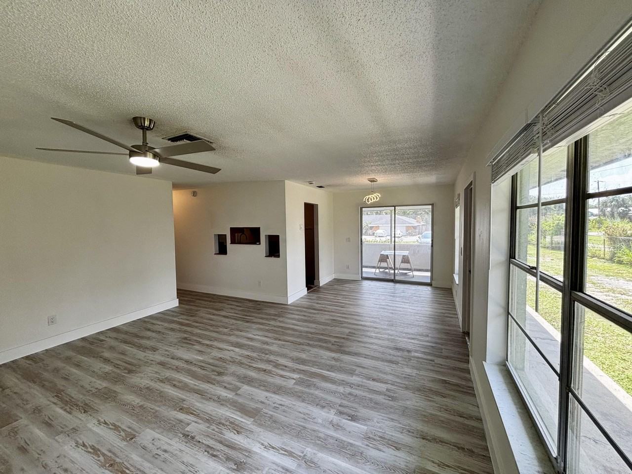 11003 Ridge Ave #B - Photo 5 of 17