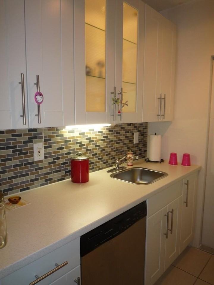 817 Ne 16th Ter #2 - Photo 4 of 10