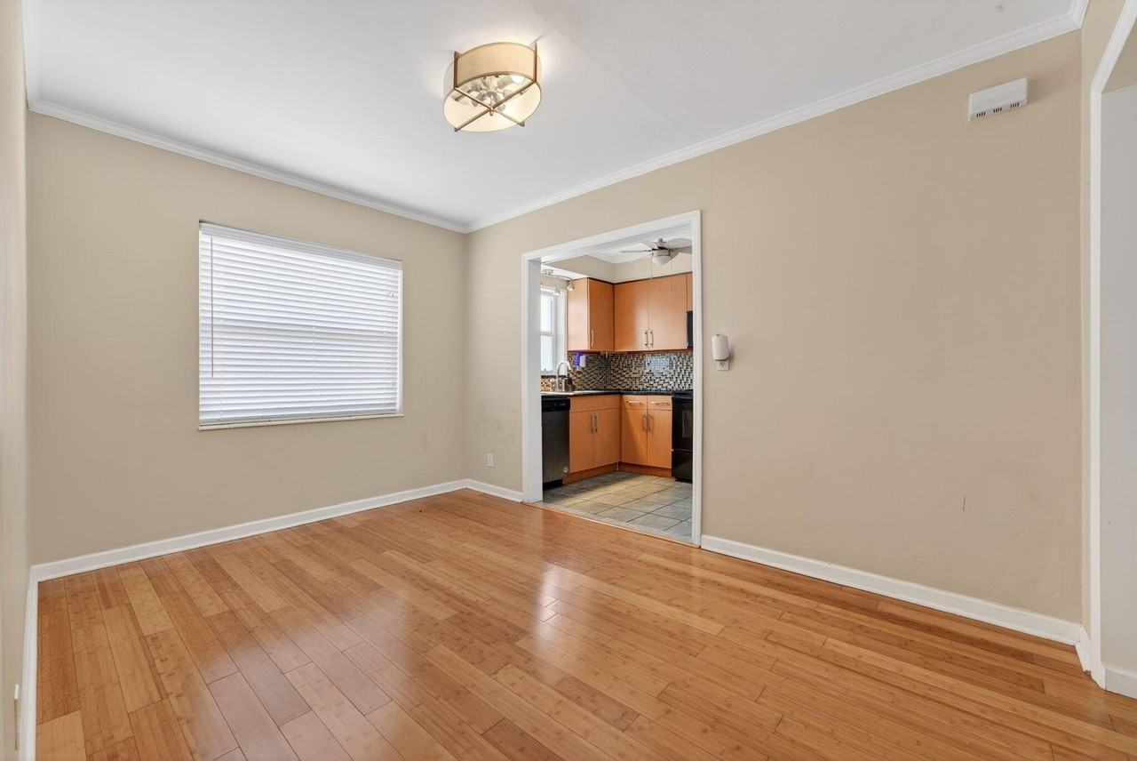 715 Ne 91st St #3A - Photo 6 of 27