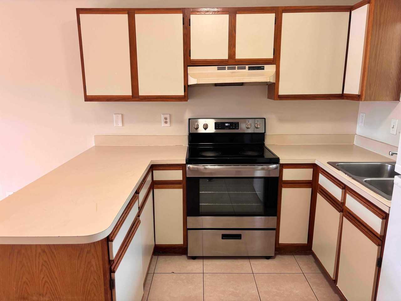 5045 Se Primrose Way - Photo 3 of 5