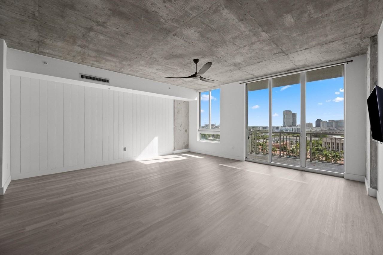 300 S Australian Ave #1103 - Photo 6 of 35