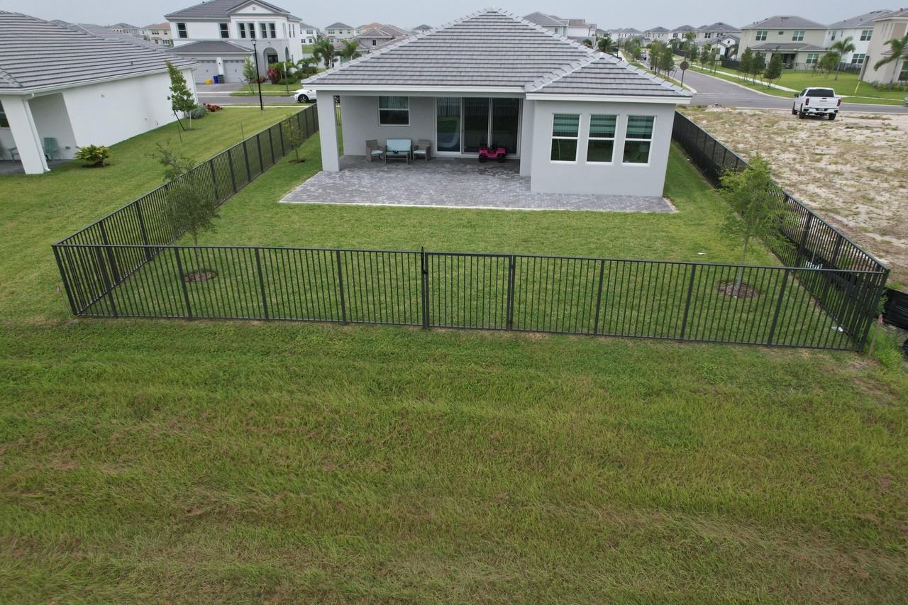 14075 Spruce Pine Dr - Photo 4 of 49