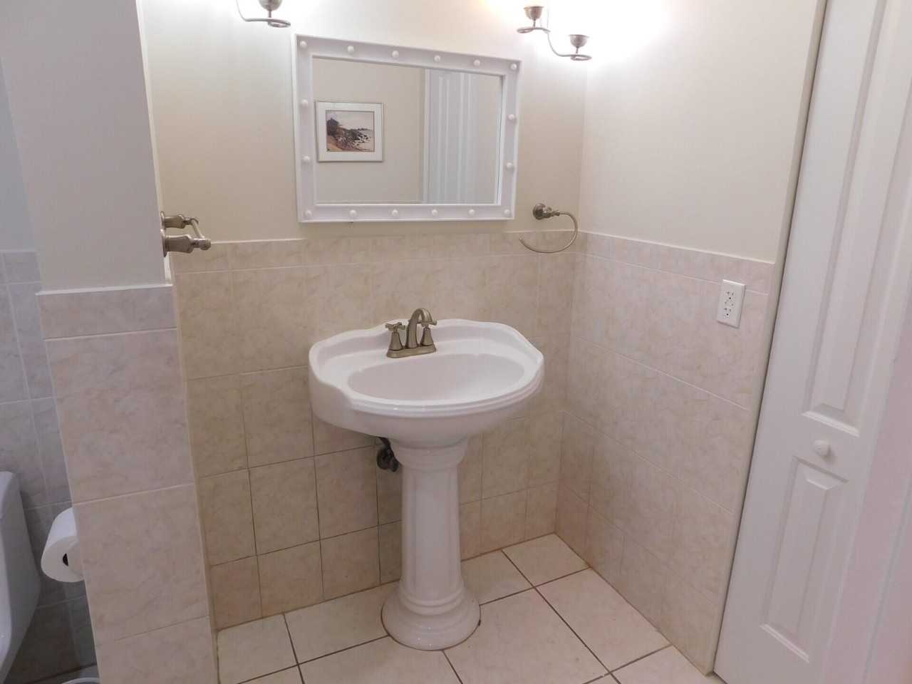 565 Piedmont L - Photo 3 of 35