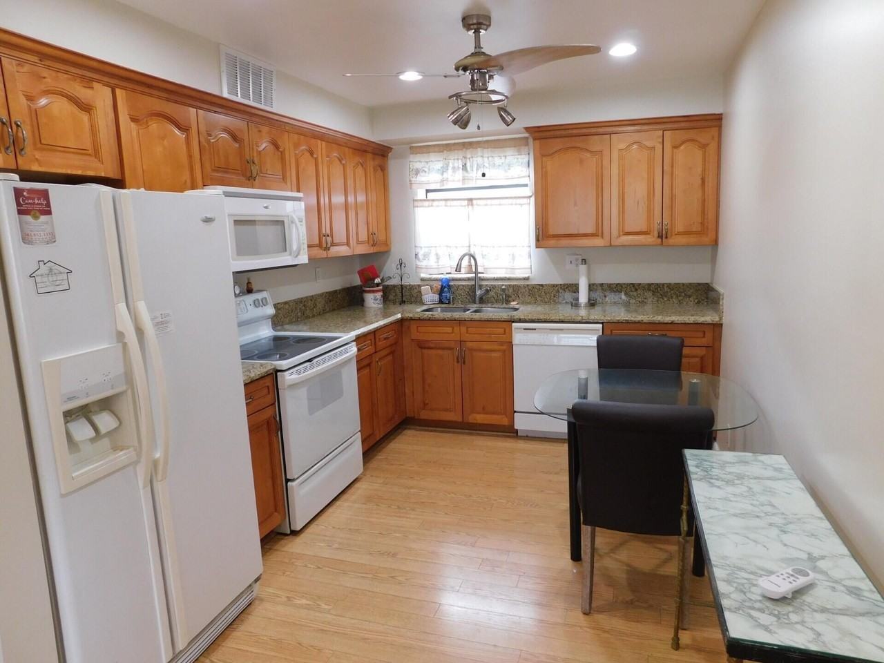 565 Piedmont L - Photo 4 of 35