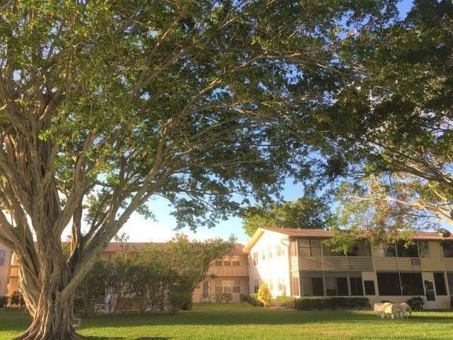 113 Canterbury E - Photo 2 of 5