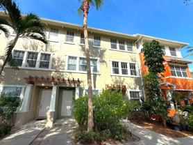 960 Millbrae Ct #4 - Photo 1 of 1