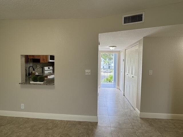 8411 Lagos De Campo Blvd #204U - Photo 3 of 29