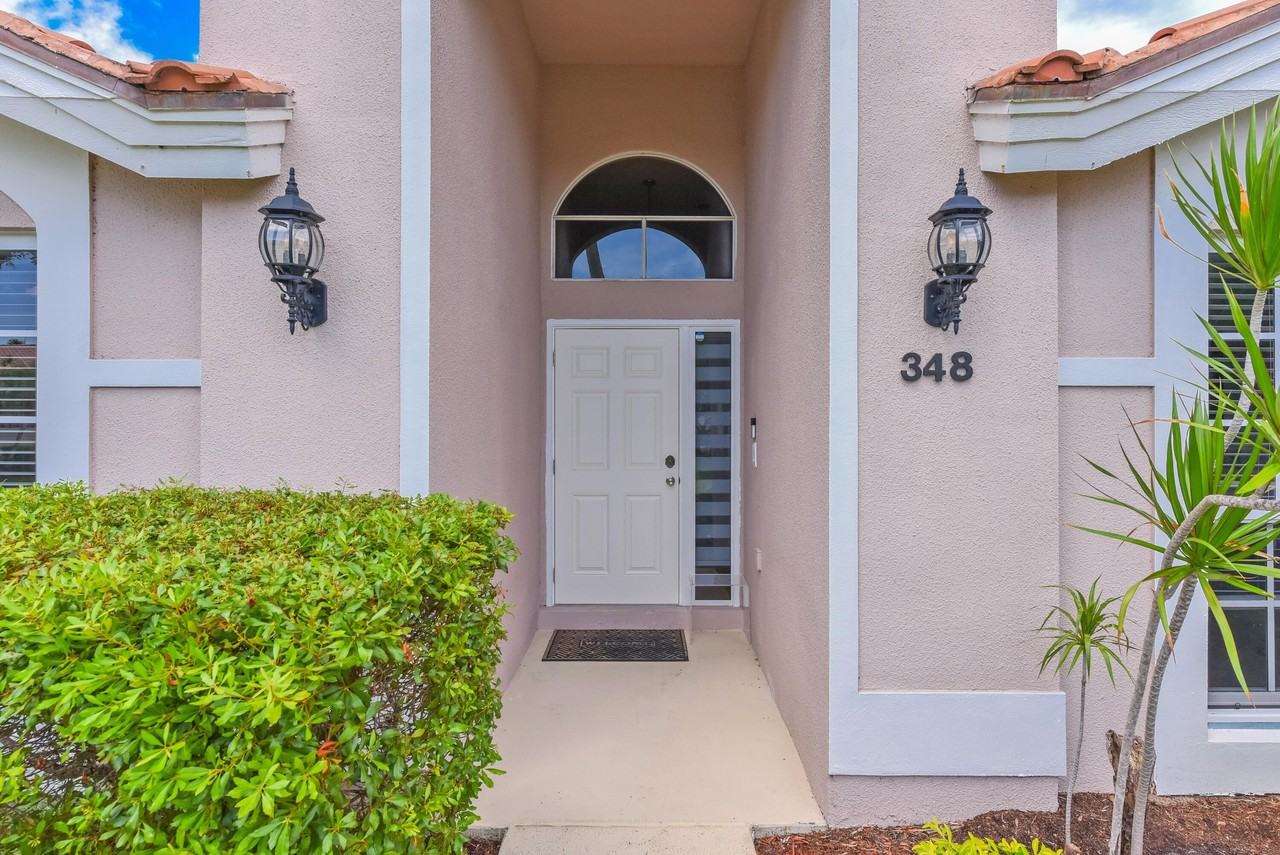 348 Eagleton Golf Dr - Photo 2 of 23