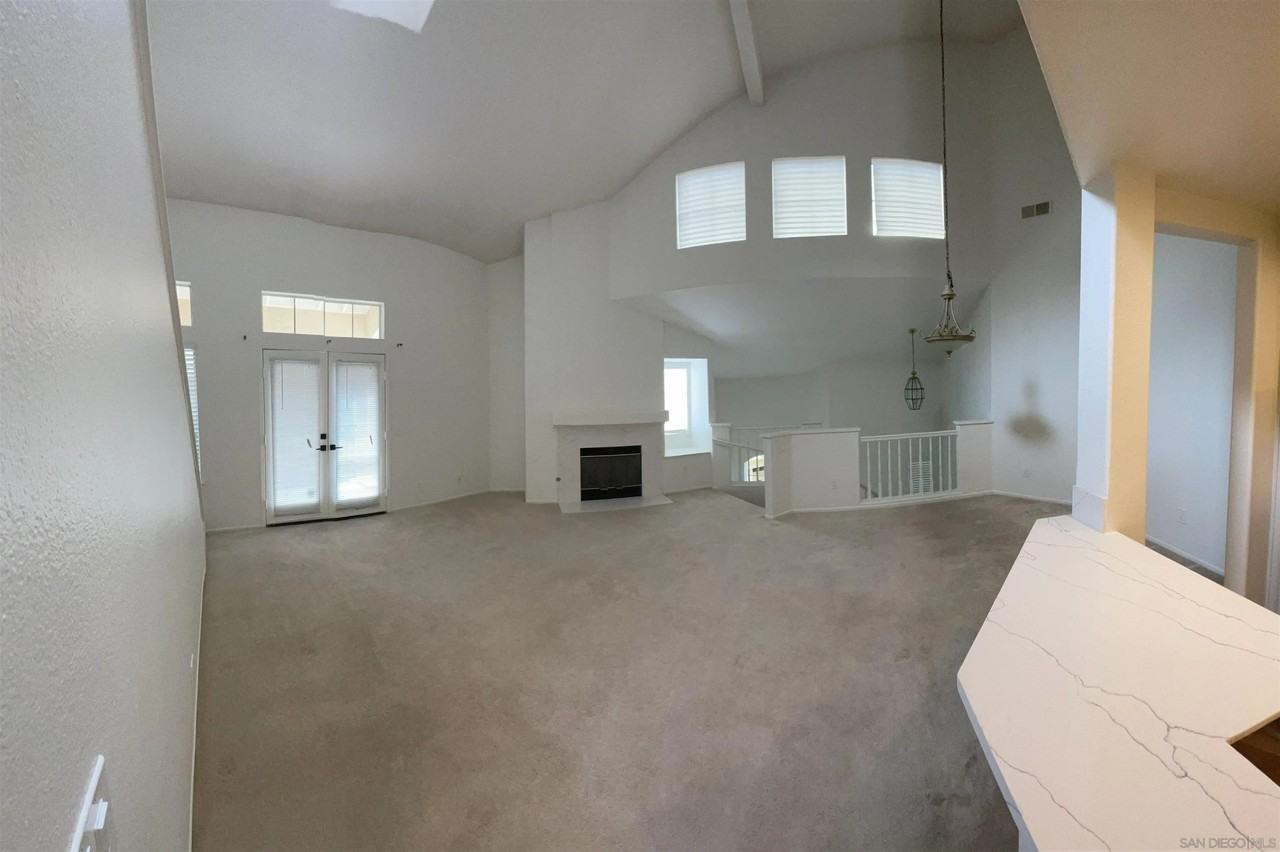11367 Provencal Pl - Photo 2 of 18