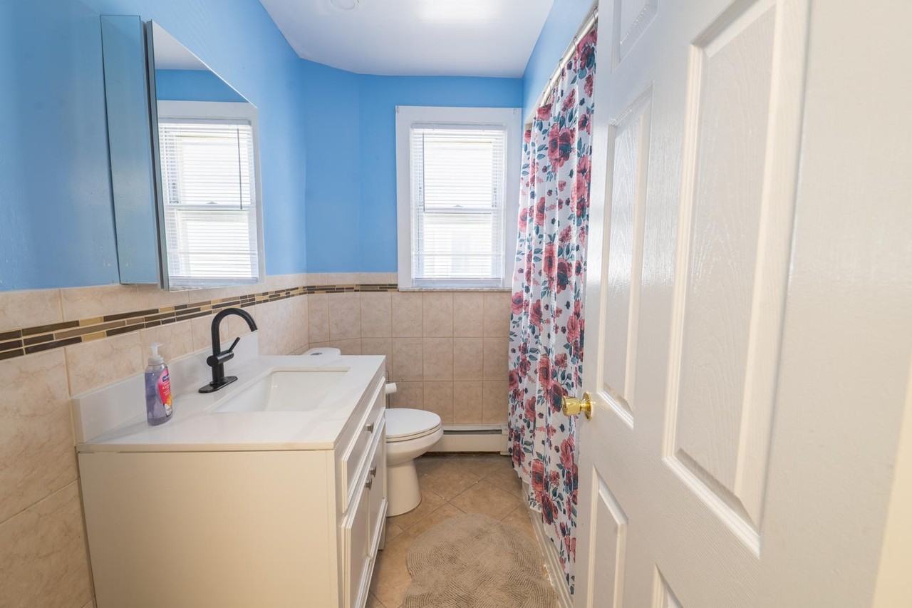 357 High St - Photo 3 of 10