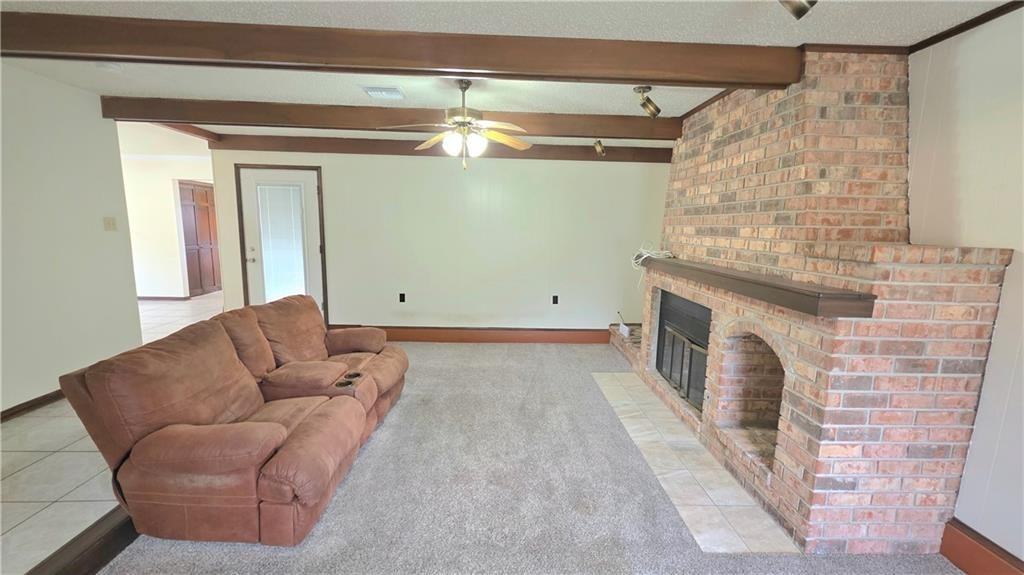 106 Gondrella Dr - Photo 4 of 20
