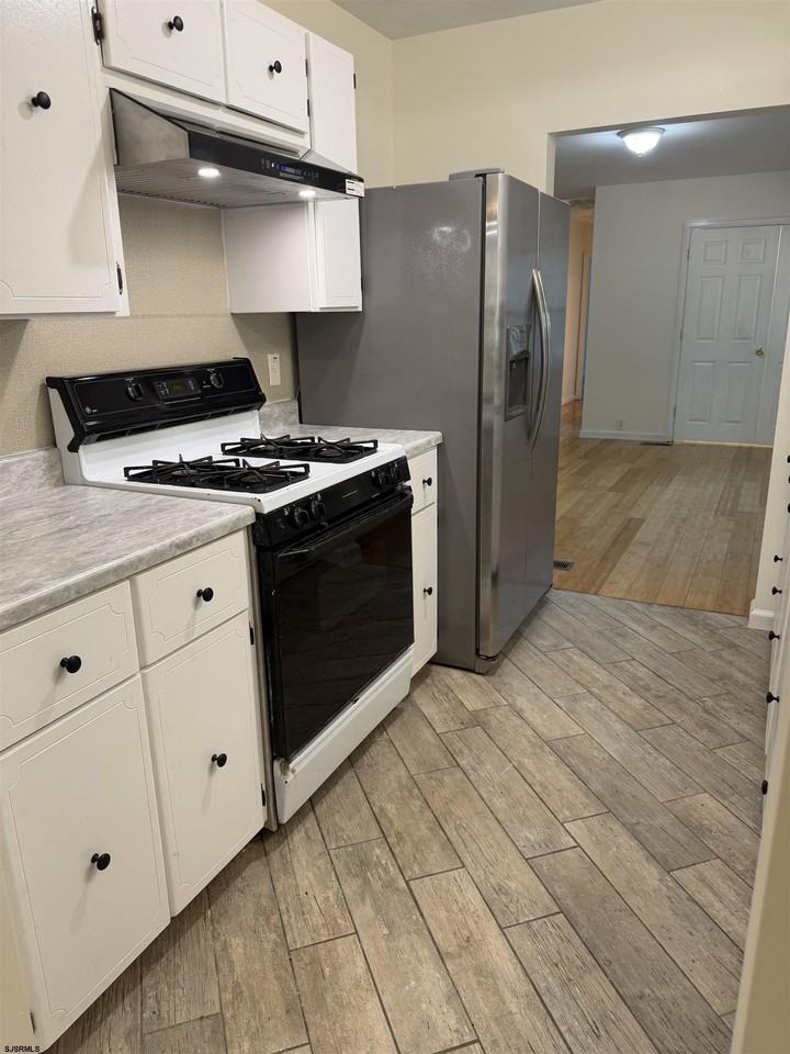 729 S 4th Ave - Photo 5 of 33