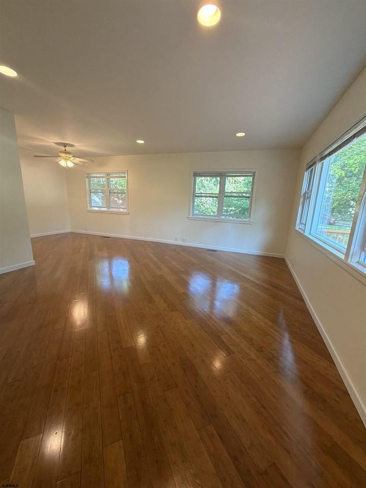 729 S 4th Ave - Photo 7 of 33