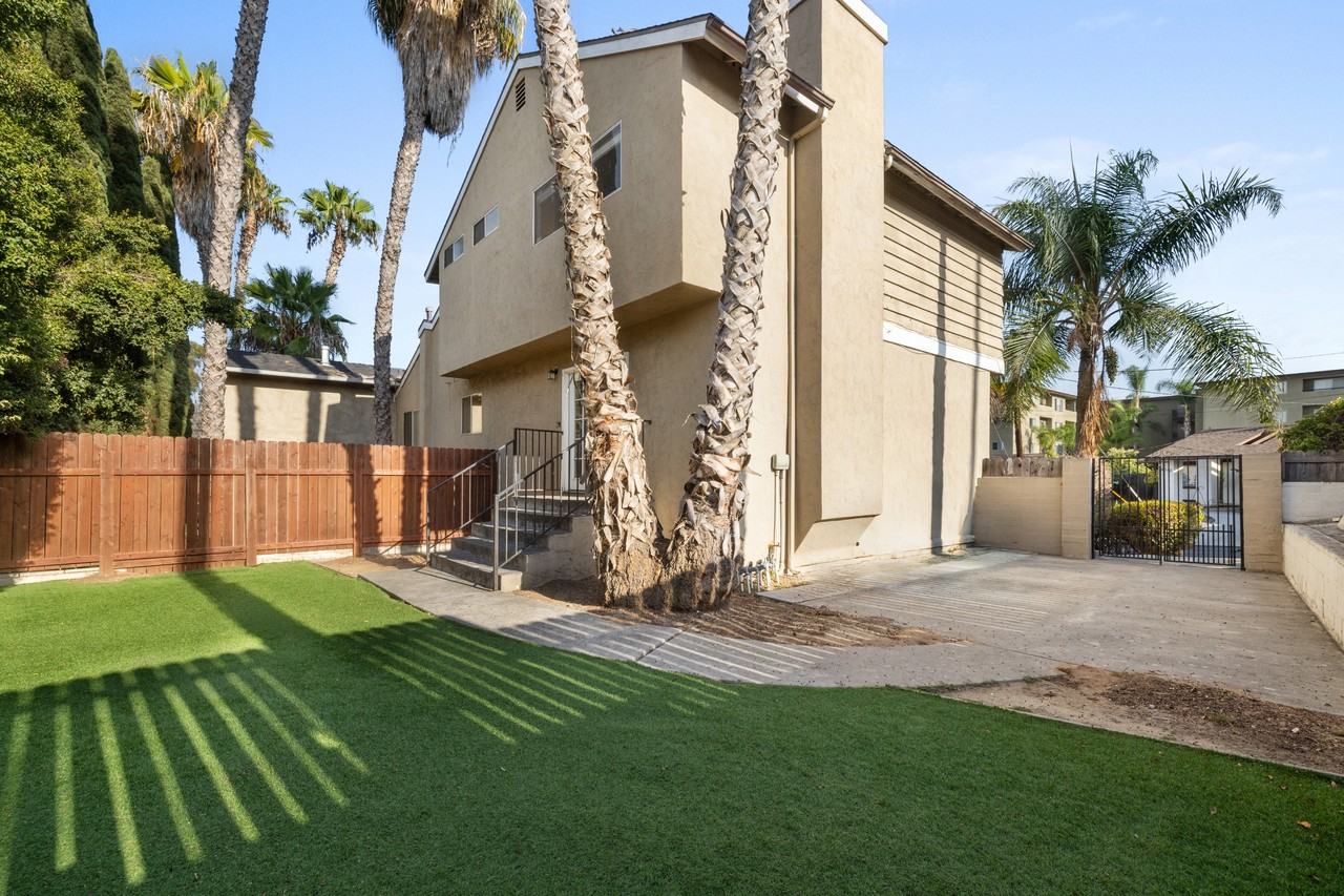 5062 Alumni Pl #1 - Photo 2 of 25