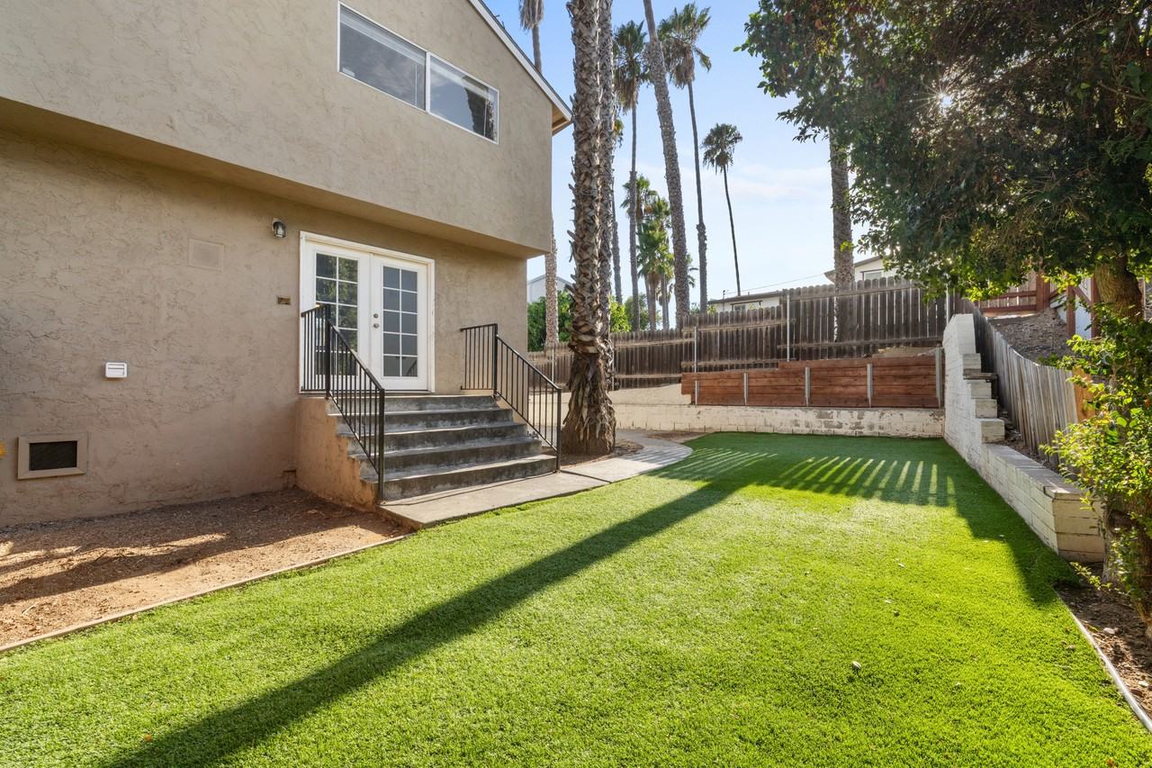 5062 Alumni Pl #1 - Photo 3 of 25