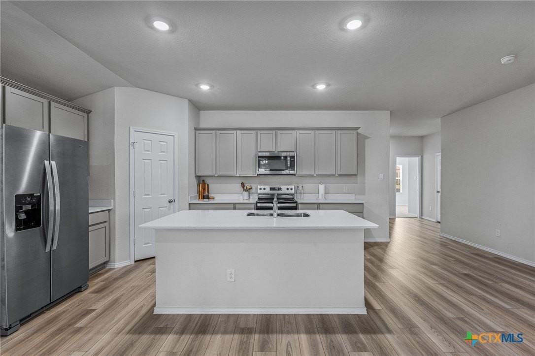 4011 Baerlon Cv - Photo 7 of 32