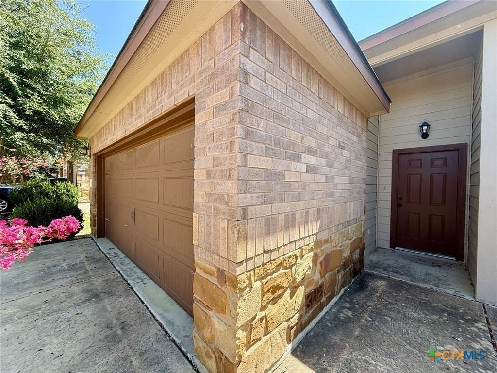 424 Jack Rabbit Ln #A - Photo 2 of 16