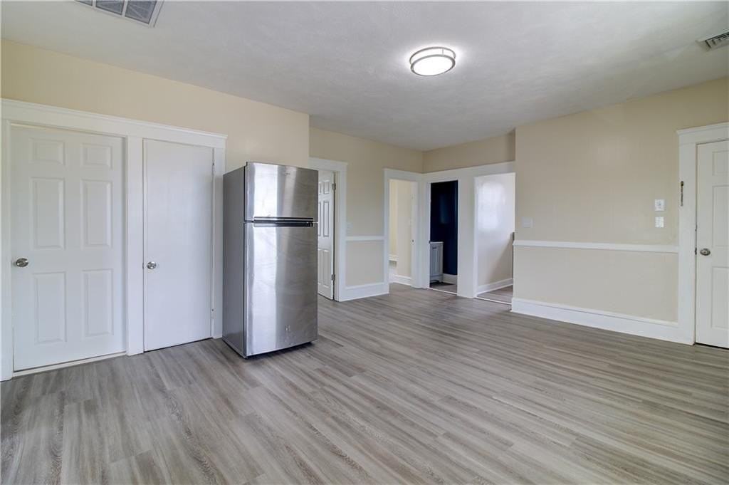28 Magnolia St - Photo 2 of 17