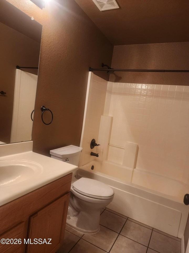 7649 S Freshwater Pearl Dr - Photo 5 of 14