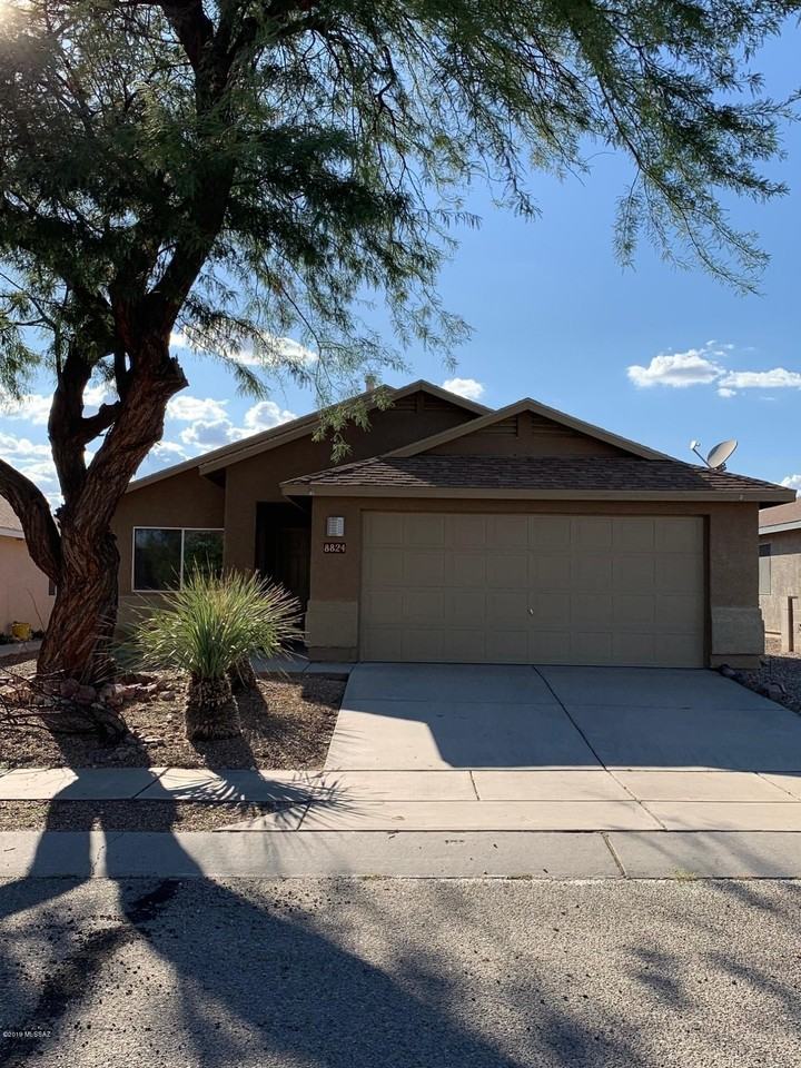 8824 S Desert Rainbow Dr - Photo 3 of 21