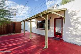 2110 E Water St - Photo 1 of 1