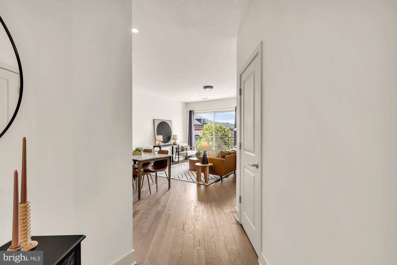 2550 17th St Nw #317 - Photo 2 of 38