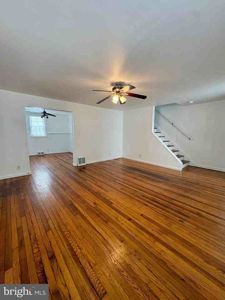 118 Atlas Dr - Photo 3 of 18