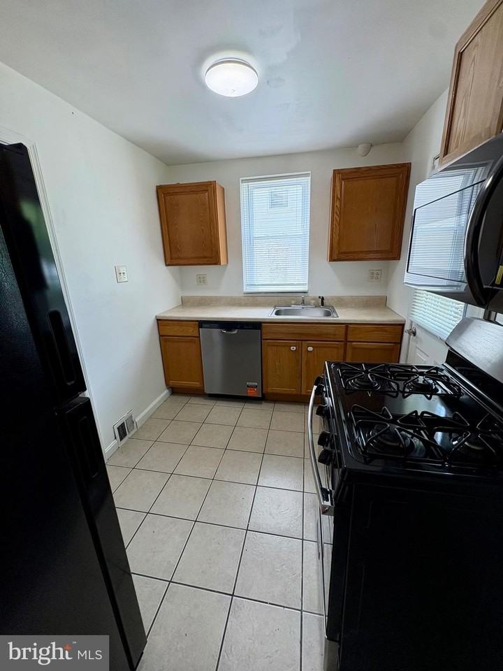 118 Atlas Dr - Photo 7 of 18
