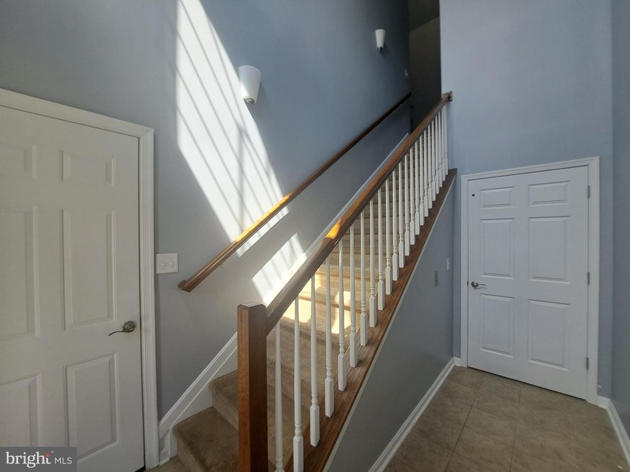18884 Bent Anchor Ct - Photo 2 of 13