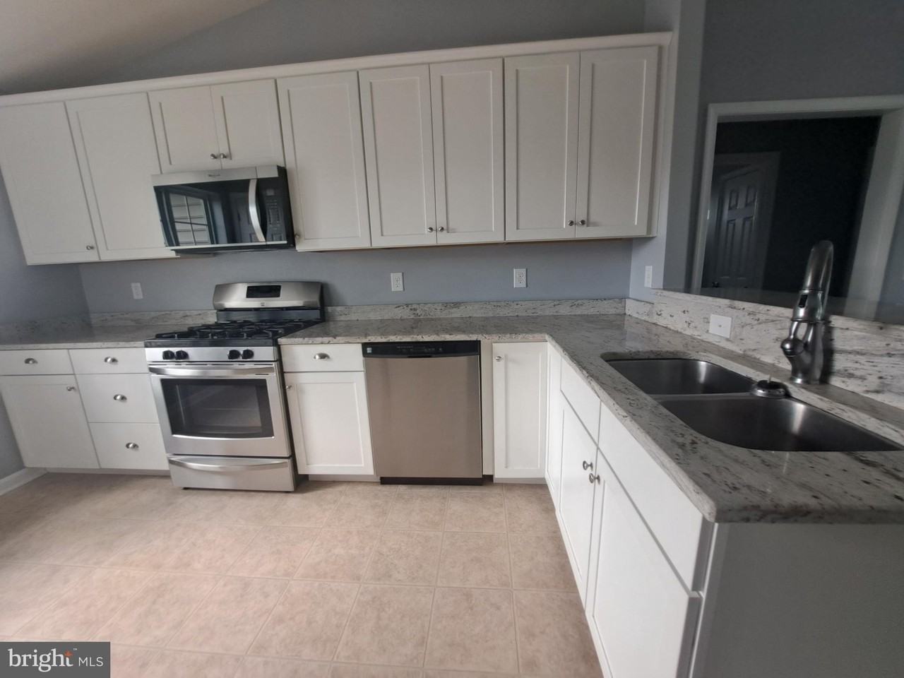 18884 Bent Anchor Ct - Photo 6 of 13