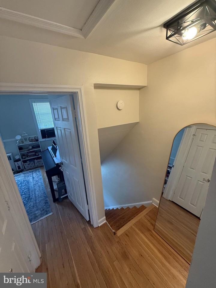 1217 Haverhill Rd - Photo 4 of 13
