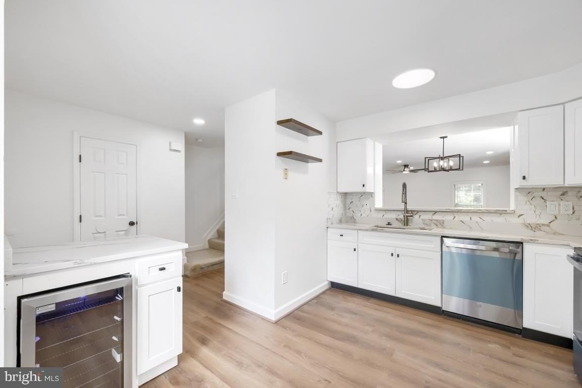 8573 Black Star Cir - Photo 5 of 32